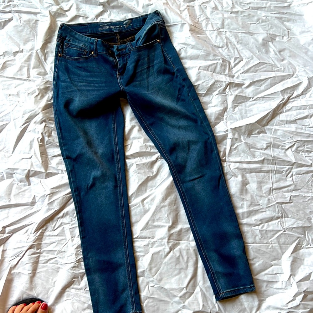 Seven 7 for all man kind skinny jeans soft and a lot of give